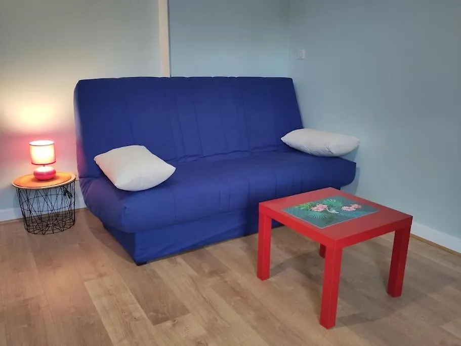 Appartement Refait A Neuf Pour 3 Personnes Avec Wi-Fi Vic-sur-Cère 아파트